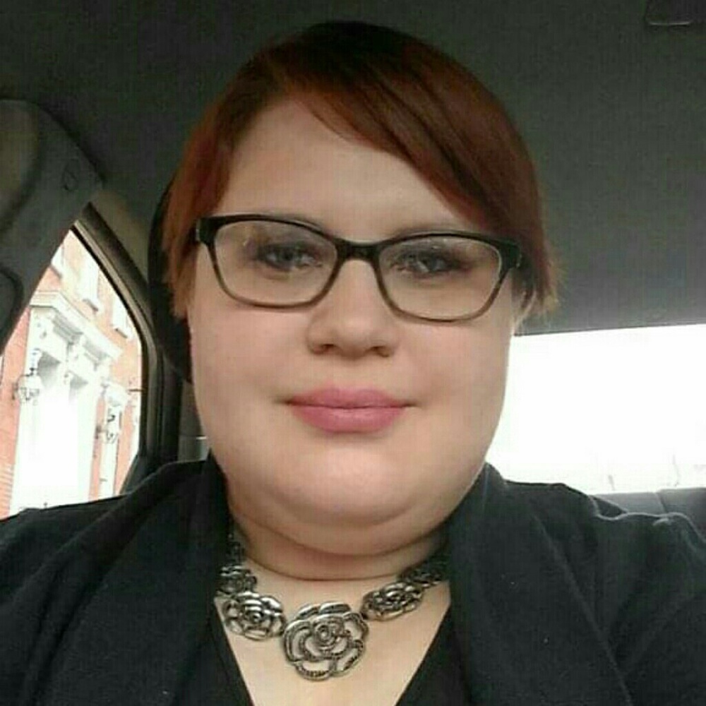 Meet your Posher, Aly